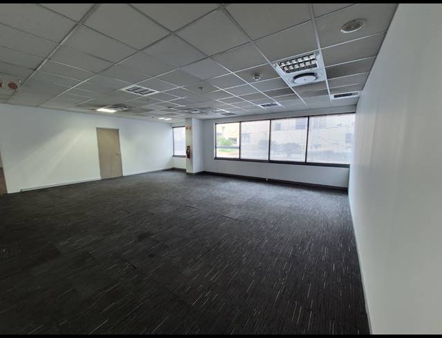 347M² OFFICE TO LET IN SANDTON CENTRAL